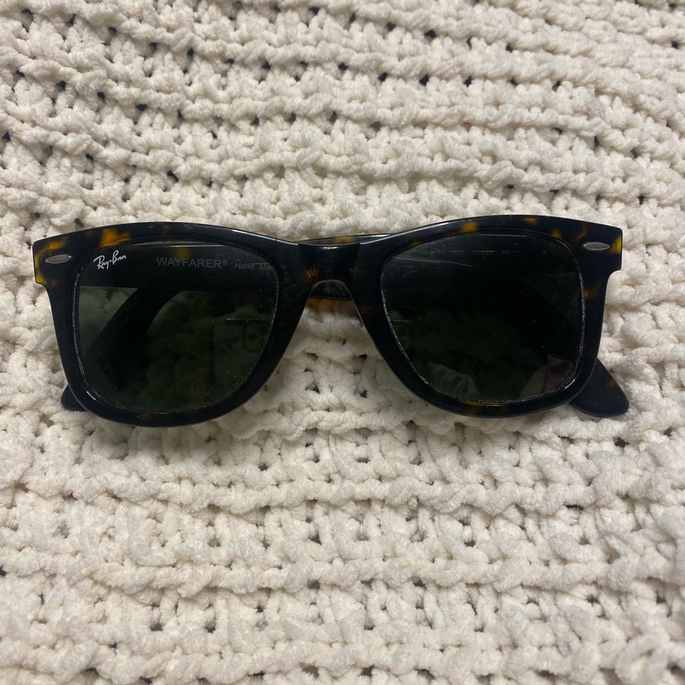 Ray-Ban Wayfarer Sunglasses